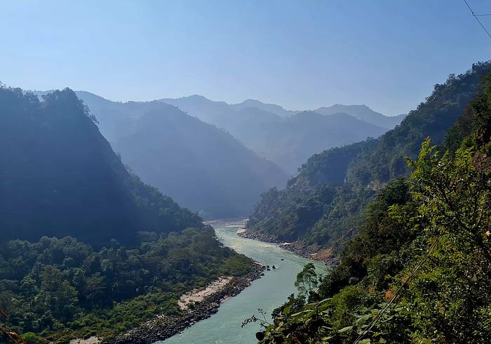 Unterwegs in den Ausläufern des Himalaya Unterwegs in den Ausläufern des Himalaya