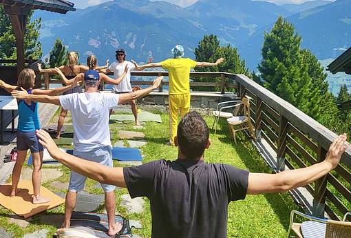 5-Tage Berg-Retreat Zillertal (1.800 m) | Qigong, Meditation, Klang & Wandern | Heimkehr zu dir selbst (Mai – Oktober) 5-Tage Berg-Retreat Zillertal (1.800 m) | Qigong, Meditation, Klang & Wandern | Heimkehr zu dir selbst (Mai – Oktober)