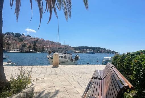 Zeit, die dir gehört - Human Design Retreat auf Hvar Zeit, die dir gehört - Human Design Retreat auf Hvar