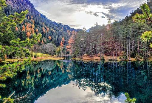 Schweige Meditations Retreat - Durch Achtsamkeit zur inneren Stille