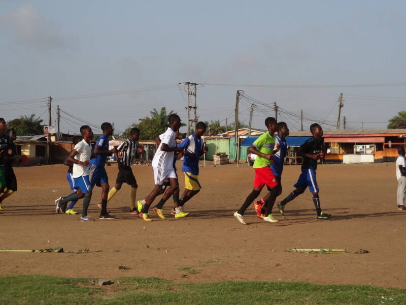 Freiwilligenarbeit als Fußballtrainer in Ghana
