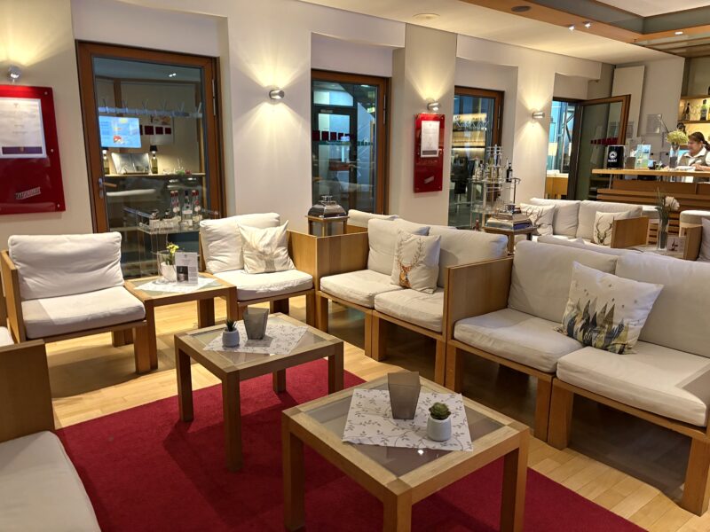 Wo Märchen heilen – Retreat mit märchenbasierten Aufstellungen, sanftem Yoga und Wald-Gesundheitstraining