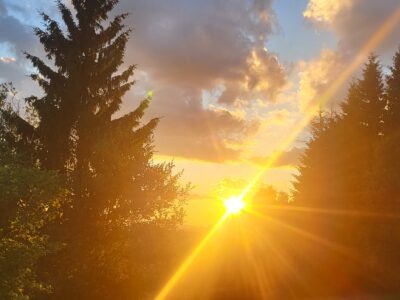 Entdecke den Rhythmus der Natur in dir – Jahreskreis-Retreat vom 17. -19. April 2026 im Schiefergebirge
