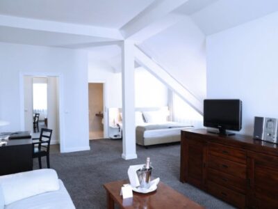 DIE KUNST DES LOSLASSENS - Mit Struktur, Fokus & neuer Energie zu mehr Klarheit