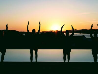 Pilatesflows Retreat Sardinien in BohoStyle Villa mit sardischer Köchin und Meerblick