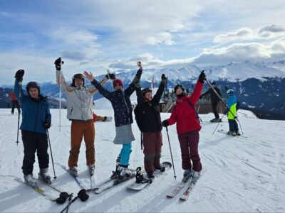 Schnee und Wellness Retreat im Luxus Chalet -ästhetischer Höhepunkt des Jahres
