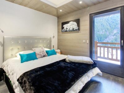 Schnee und Wellness Retreat im Luxus Chalet -ästhetischer Höhepunkt des Jahres