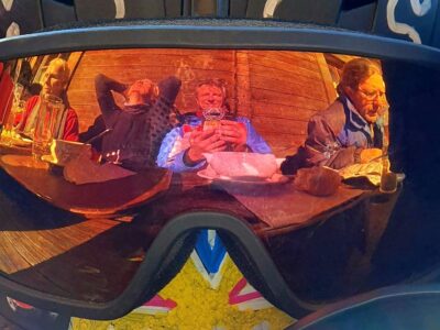 Schnee und Wellness Retreat im Luxus Chalet -ästhetischer Höhepunkt des Jahres