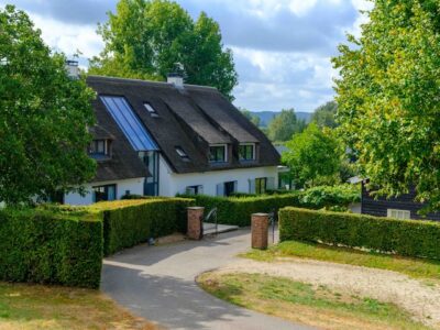 Mit professioneller Seelenarbeit zurück zum Sein! Erfahre 5 Tage intensive Innenschau mithilfe von Psychedelika und Tiefenhypnose.