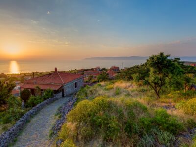 MEER. STIMME. WANDLUNG. Gesangsretreat für Frauen auf Lesbos | Singen als Weg zurück zu Dir und dem tiefsten Ausdruck Deiner Seele | 22. bis 29. August 2026