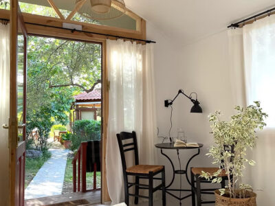 MEER. STIMME. WANDLUNG. Gesangsretreat für Frauen auf Lesbos | Deine Stimme als Weg zu Ausdruck, Wahrheit & Selbstführung | 22. bis 29. August 2026